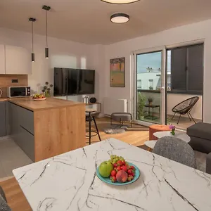  Apartment Family & Friends - Floor - Free Parking